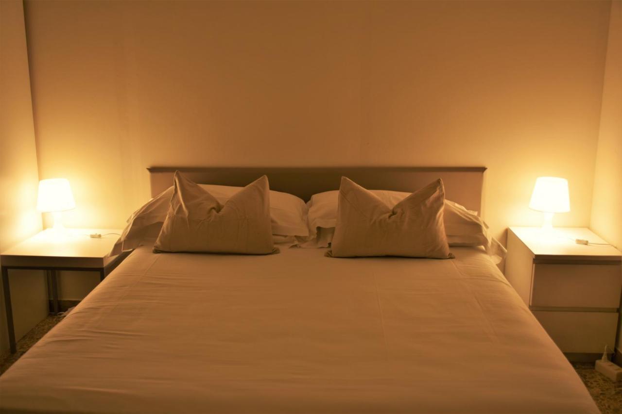 Apartment Dalla Mirella Флоренция Екстериор снимка