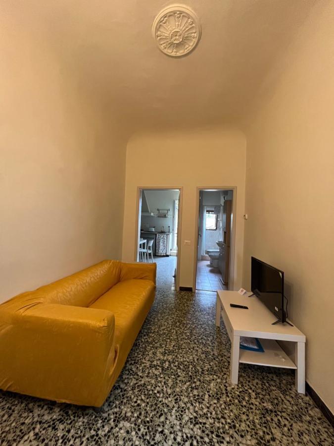 Apartment Dalla Mirella Флоренция Екстериор снимка