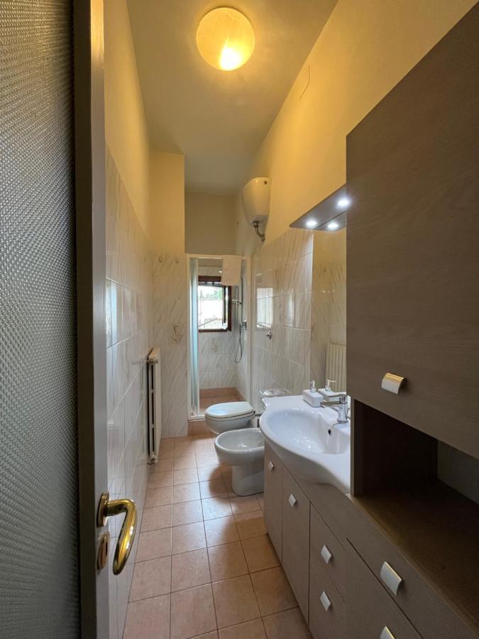 Apartment Dalla Mirella Флоренция Екстериор снимка